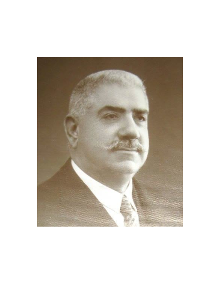 001 AG FIRMATO ADOLFO CIPRIANI, AL MONDO L'UNICO "ALBERO DELLA VITA" IN VESTE DI CAMINO