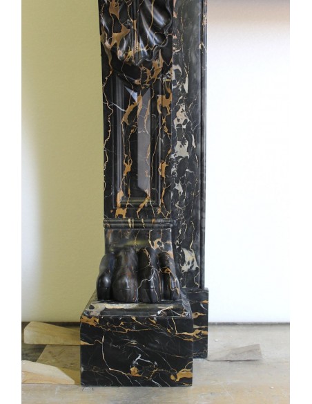 503 AG "GRIFFE DE LION" IN PORTORO, IL PIU' PREZIOSO MARMO AL MONDO