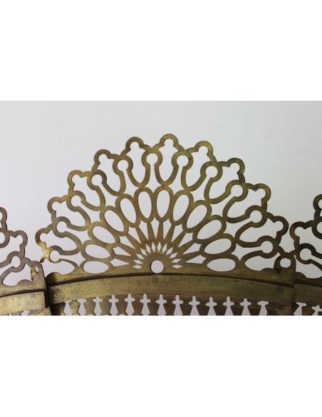 001 ANTICO PARASCINTILLE A VENTAGLIO IN FUSIONI DI BRONZO