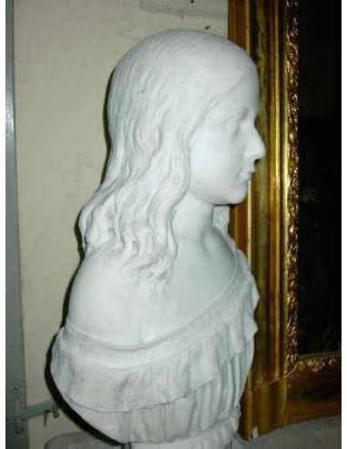 042 Busto di giovinetta, finissimo ritratto in...