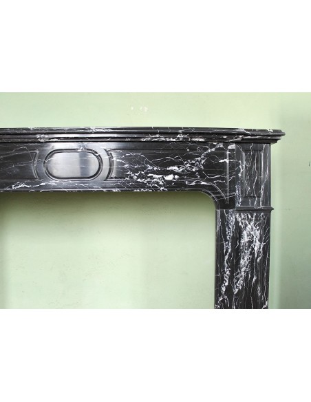 307 CAMINETTO  "PARISIENNE" SCOLPITO IN MARMO NERO MARQUINIA