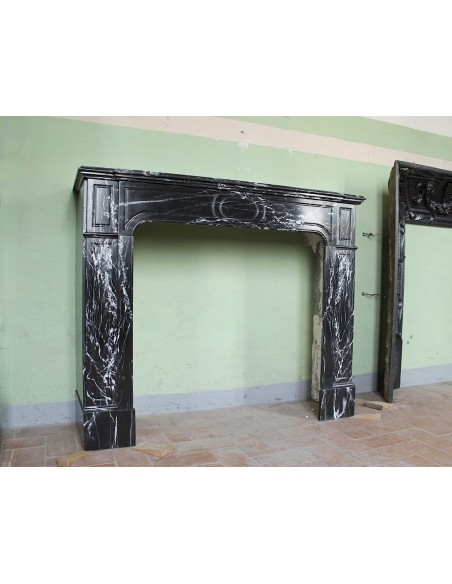 307 CAMINETTO  "PARISIENNE" SCOLPITO IN MARMO NERO MARQUINIA