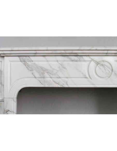 308 CAMINO LUIGI XIV "PARISIENNE" SCOLPITO IN CANDIDO MARMO CALACATTA CLASSICO