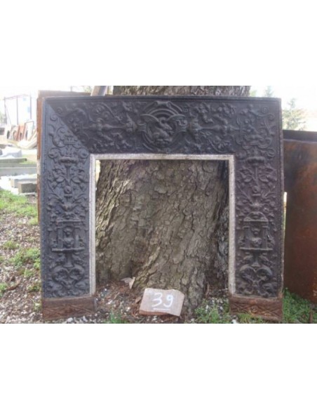 CG 061 RARISSIMO CONTROCUORE NEOGOTICO