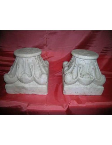 327 Coppia di capitelli settecenteschi,...