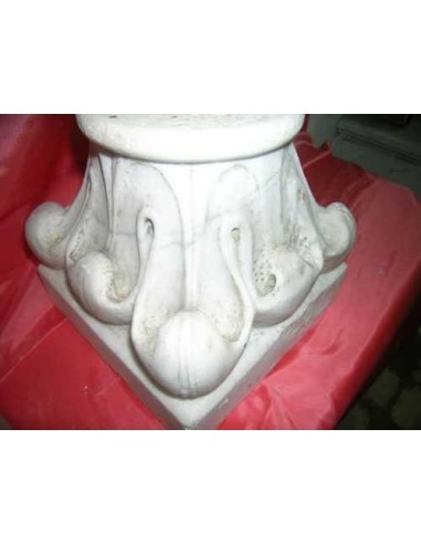 327 Coppia di capitelli settecenteschi,...