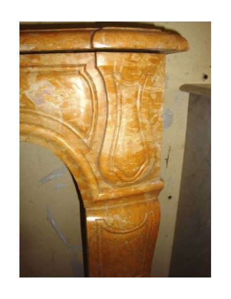 605 CAMINETTO LIBERTY IN MARMO GIALLO REALE