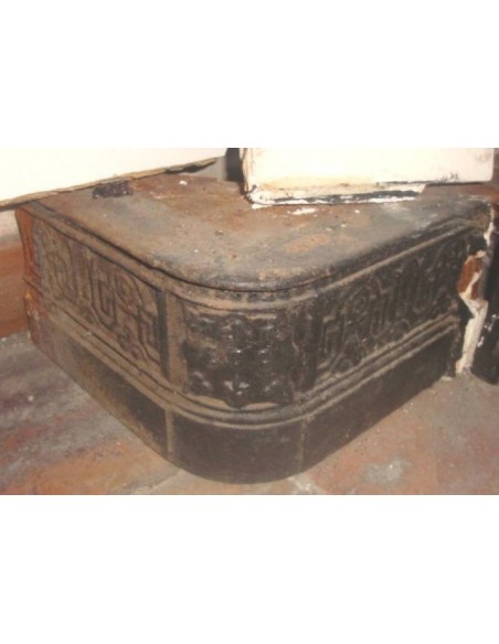 CR 006 VASTA SCELTA DI RIALZI IN GHISA PER CONTROCUORE