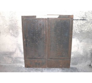 151 COPPIA DI ELEMENTI "JEU DE PLAQUES" IN GHISA