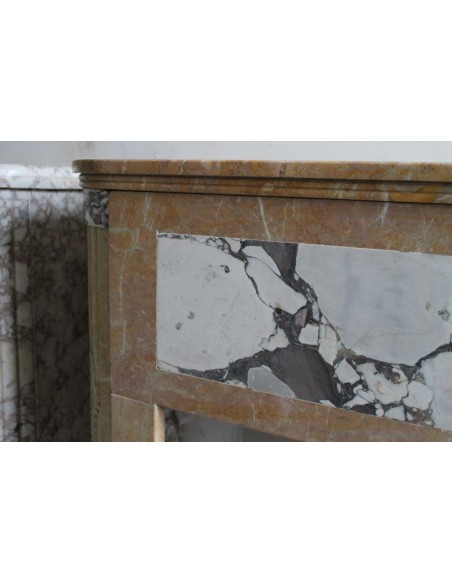 710 SPLENDIDO CAMINETTO "GRAPPE DE RAISIN" IN STILE ART DECO SCOLPITO IN MARMO POLICROMO