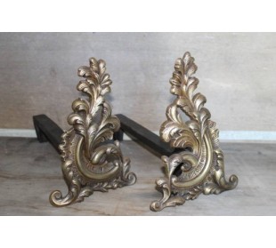 057 ALARI ROCAILLE CON RARO ORNATO A FOGLIE DI QUERCIA