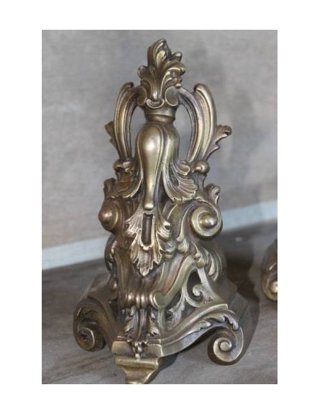 060 ORIGINALE COPPIA DI ALARI ROCAILLE