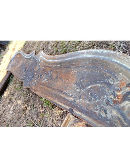 CG 075 CONTROCUORE SETTECENTESCO BAROCCO IN GHISA ARTISTICA