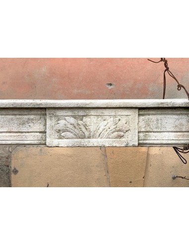 913 CAMINO LUIGI XVI D'EPOCA IN PIERRE DU...