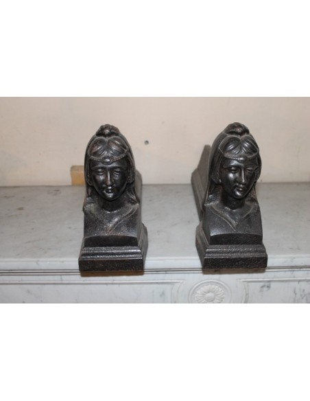 123 "FIGURINE" IN GHISA RAFFIGURANTE DONNA ORIENTALE